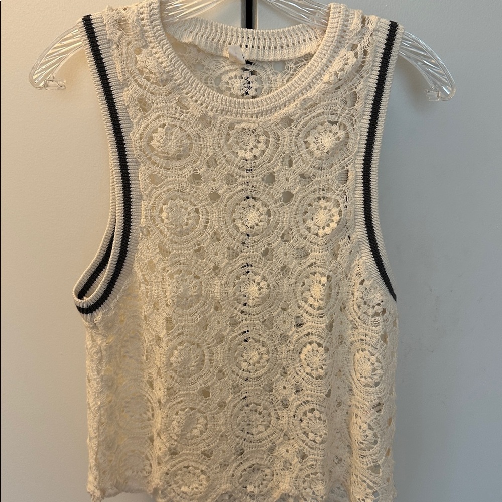 Daily Practice by Anthropologie ivory crocheted with knit band on sleeve - Picture 2 of 4